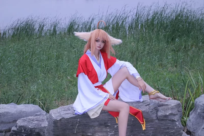 不漏点 狐妖小红娘 涂山红红cos 场照【20P+15M】