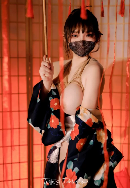 福利姬 巨乳福利姬G奶妹甜八十三写真自拍福利337P38V580M【337P38V+580M】