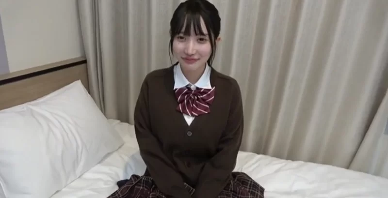 日韩AV JK高颜值 须田凛萝无码中出流出【1v+678M】