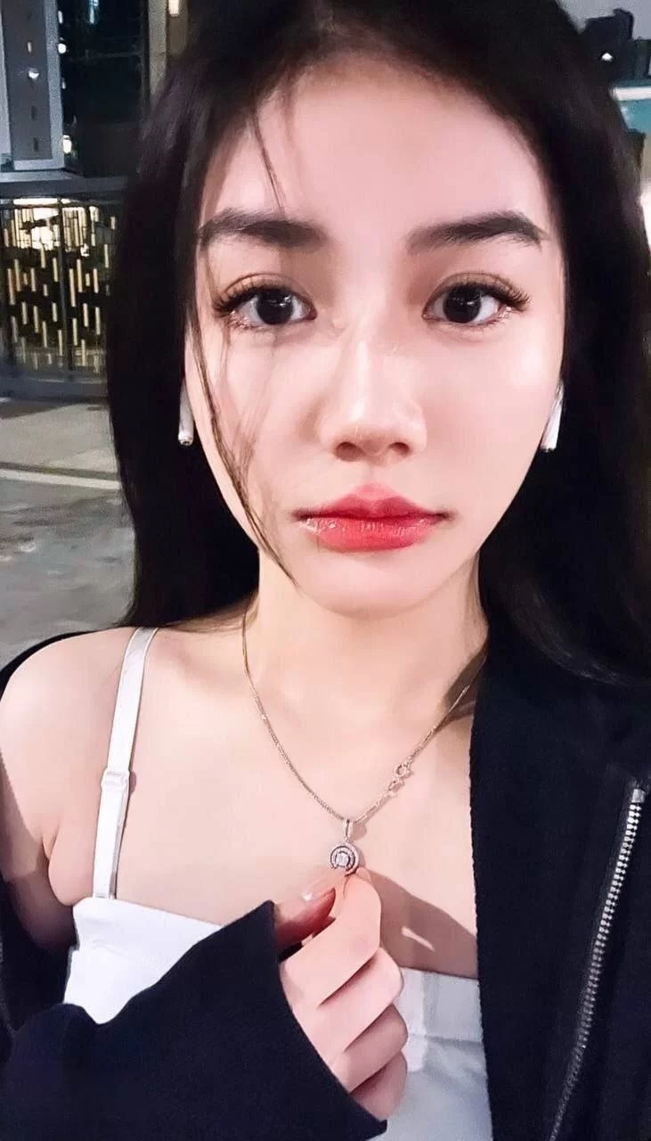 美女御姐 超极品泄密系列之极品美女白帆等67位极品美女图影【320V/524P+3.7G】