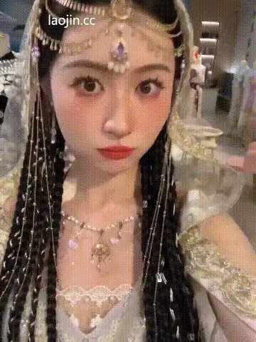 各种门 国内某高校大一学妹[zhengkejie]被校外黄毛拿下带到酒店【12v+981M】