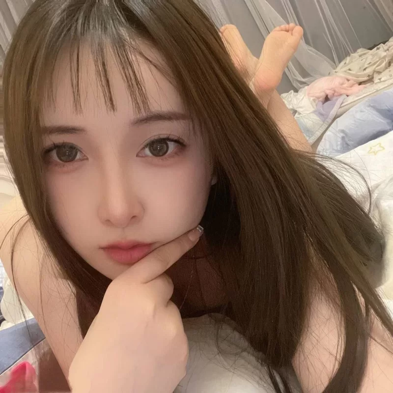 女大学生 [00后小仙女清纯学妹]青春少女刚发育好的胴体让人流口水【12v+780m】