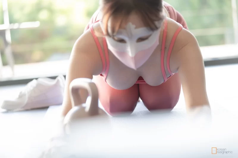 美女御姐 韩国 Korean Realgraphic瑜伽合集【3vnp+3.5G】
