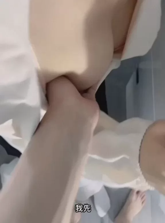 自拍 [海角社区][老资源]经典作：兄妹乱伦-晓彤表妹【144P+7V+3.84GB】