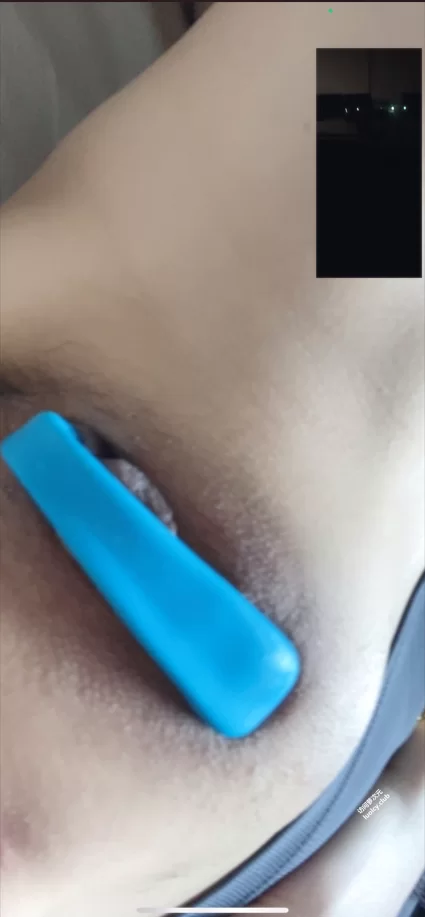 美女御姐 彤彤乖-新增 7月订阅福利 56分钟 人前露【54v+1.97g】