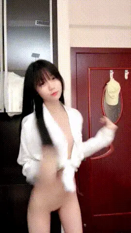 国产主播 [贝贝][精致小野猫]童颜巨乳自慰+贫乳萝莉裸舞直播【154v+41G】