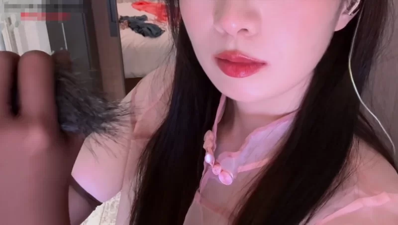 ASMR ASMR[晚安yoyo]6.27最新-旗袍妈咪舔舔【1V+189M】