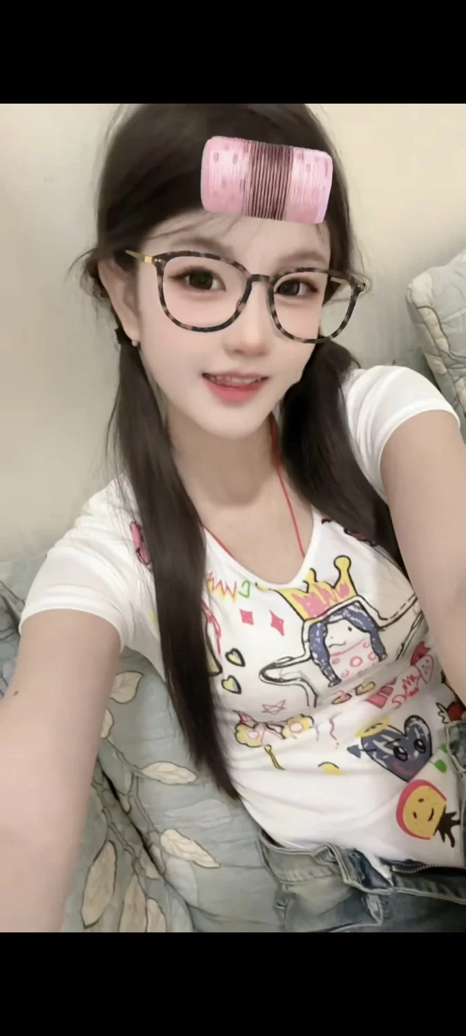 女大学生 无套干哭超敏感18岁嫩妹，不看后湖系列。【2v，10p+30mb】