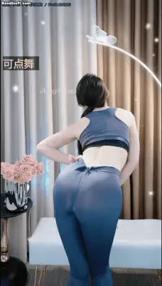热舞 [畅聊 乔安]情趣透视瑜伽裤 手伸进衣内揉奶骚表情 热裤【8V+1.29G】