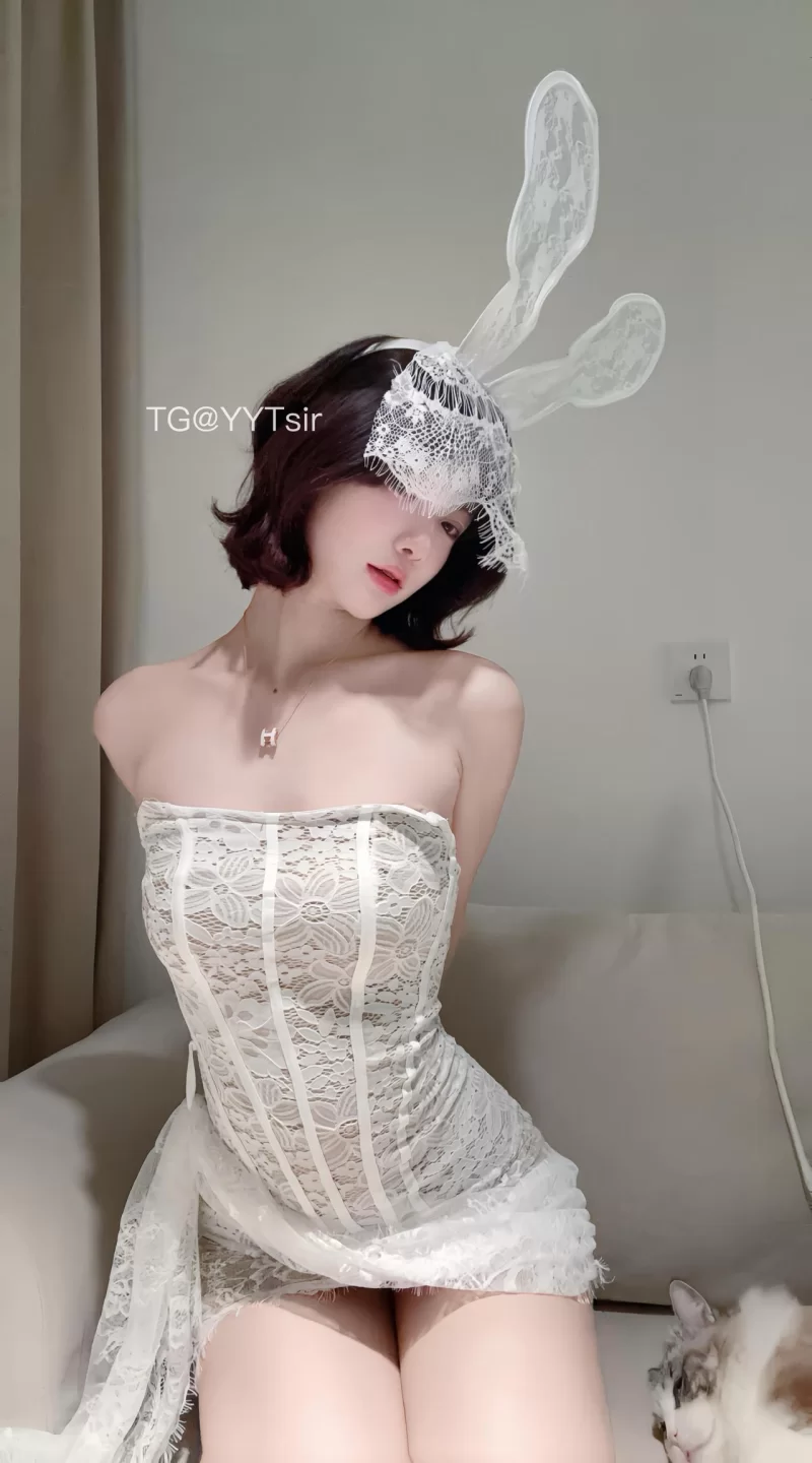 高颜值美女 [素]抖音 小霞佩奇 岛遇 最新至：2025.6.27【198+84M】