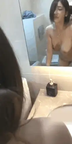 美女御姐 某经贸学院lixueya高冷女神，照片上一本正经的美艳御姐，【20v+8p+1.01g】