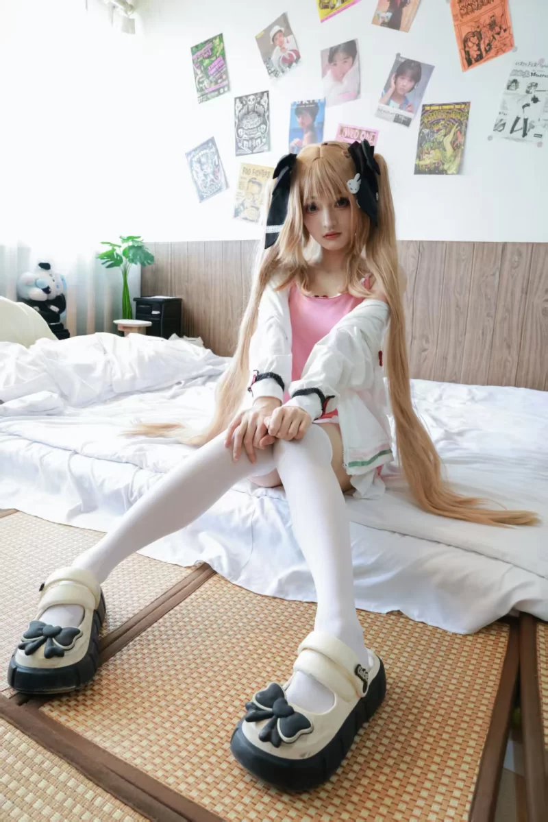 腿控足控 imzsock2025-18茜茜cos【94P+1v+3.81g】