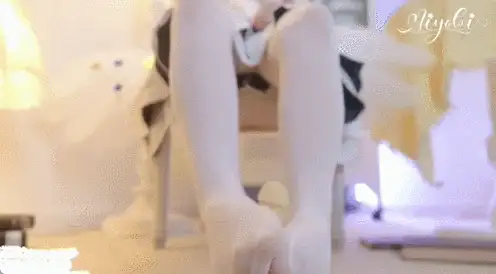 福利姬 [铃木美咲]蔚蓝档案-圣园未花 极品白丝美腿【1v+121M】