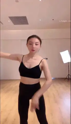 国产主播 健身美少女[可可奶蛋]健身房商场卫生间露出大秀~户外【64v+87G】