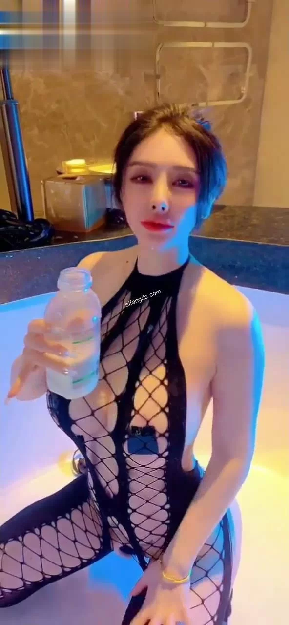 美女御姐 秀人网潘娇娇核弹巨乳，喷血福利姐妹花调教捆绑【8v+570m】