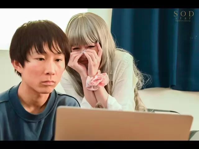 高颜值 中出酷似周淑怡的高中生jk辣妹，高清字幕【1v+5G】
