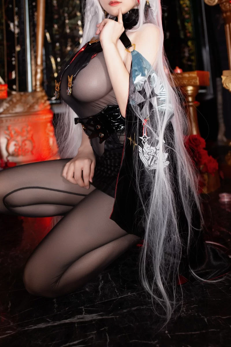 日韩coser Zzyuri (쮸리) - Erika【23P+201M】