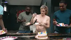 3p/多p P站排名14眼镜健美熟女Cory Chase与众黑人大乱斗4部 2币 第28贴【4V，59P+2.85G】