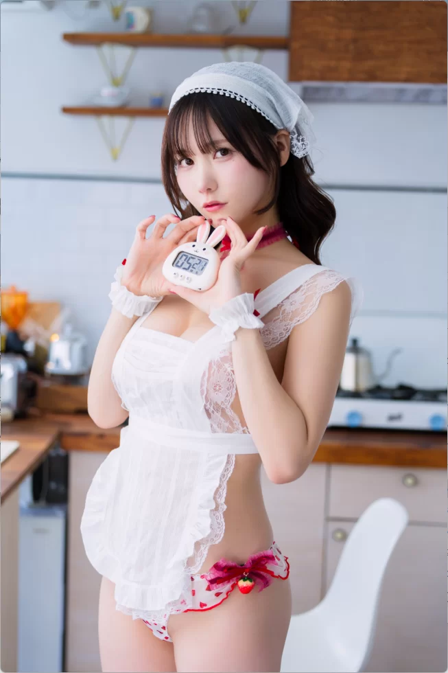 国产模特 KenKen けん研 – eat me! 誕生日記念DL写真集【101P+1.16G】