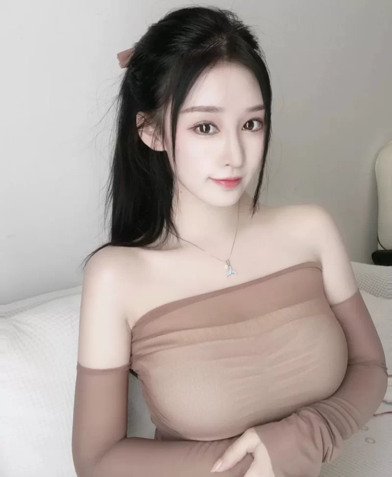 美女御姐 绝版私拍各种极品露脸美模尤物不只拍还要打炮调教【652p+527v+1.08g】