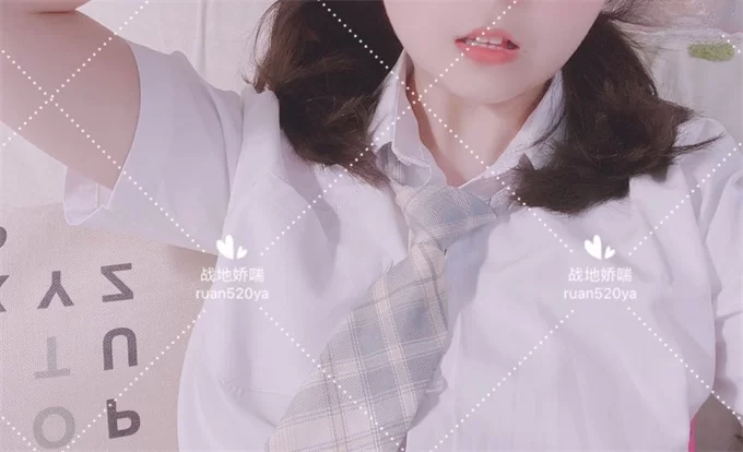 福利姬 娇喘小软 – 白虎一线天萝莉 17套【218P3V+325M】