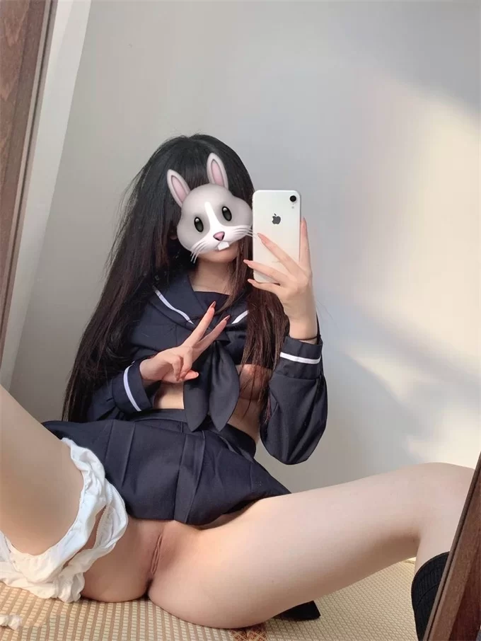 福利姬 [桃乃木圆momo]白虎萝莉 8套视频图片合集【196P8V+7.36G】