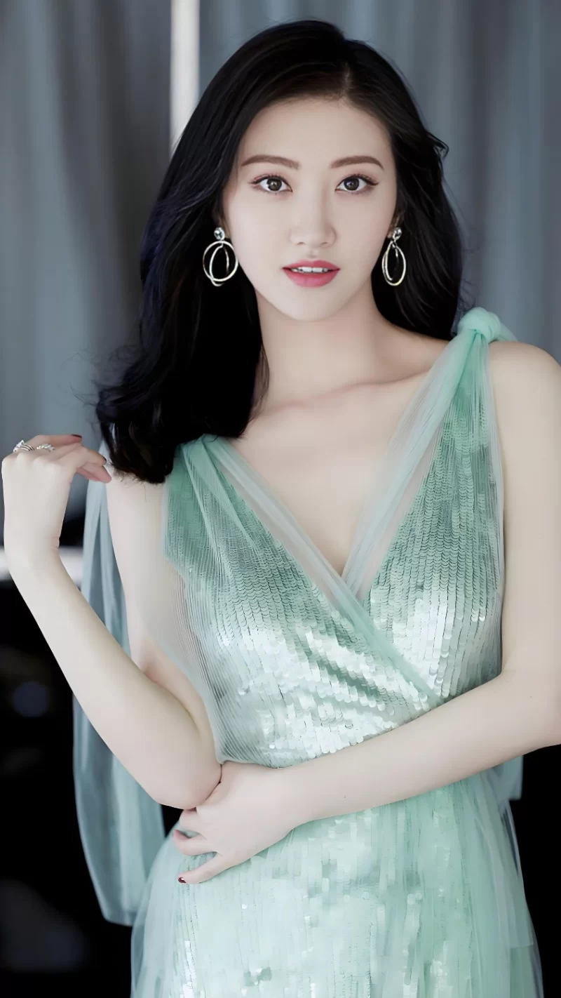 美女御姐 明星，美女【1v+2m】