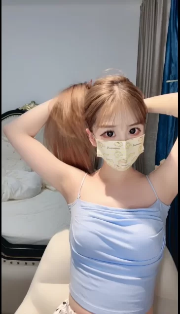 合法萝莉 超级漂亮大眼萌妹！嫩爆[酥酥ovo]洁白无暇~顶级白虎【4v+3.44g】