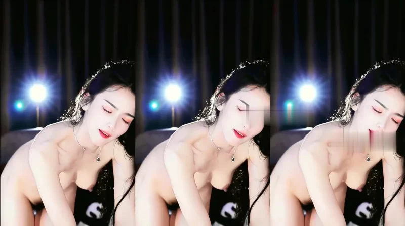 美女御姐 网易CC福利姬美女 舞蹈心儿 裸舞 脱衣舞 首次漏三点视频【2v+1.83g】