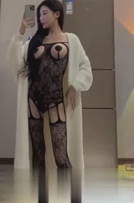 美女御姐 抖音微博福利姬美女 黎允熙baby 百万粉丝博主露点视频福利【57v+462m】