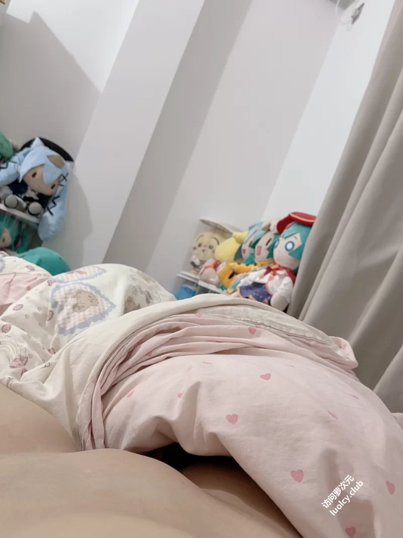 合法萝莉 小亦无敌-大奶双马尾萝莉裸舞自慰合集！【55v+195m】