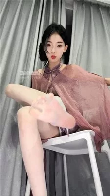 美腿/足控 玩物[第一视角][千千]破洞丝袜裸足炸 250710【2v+171m】