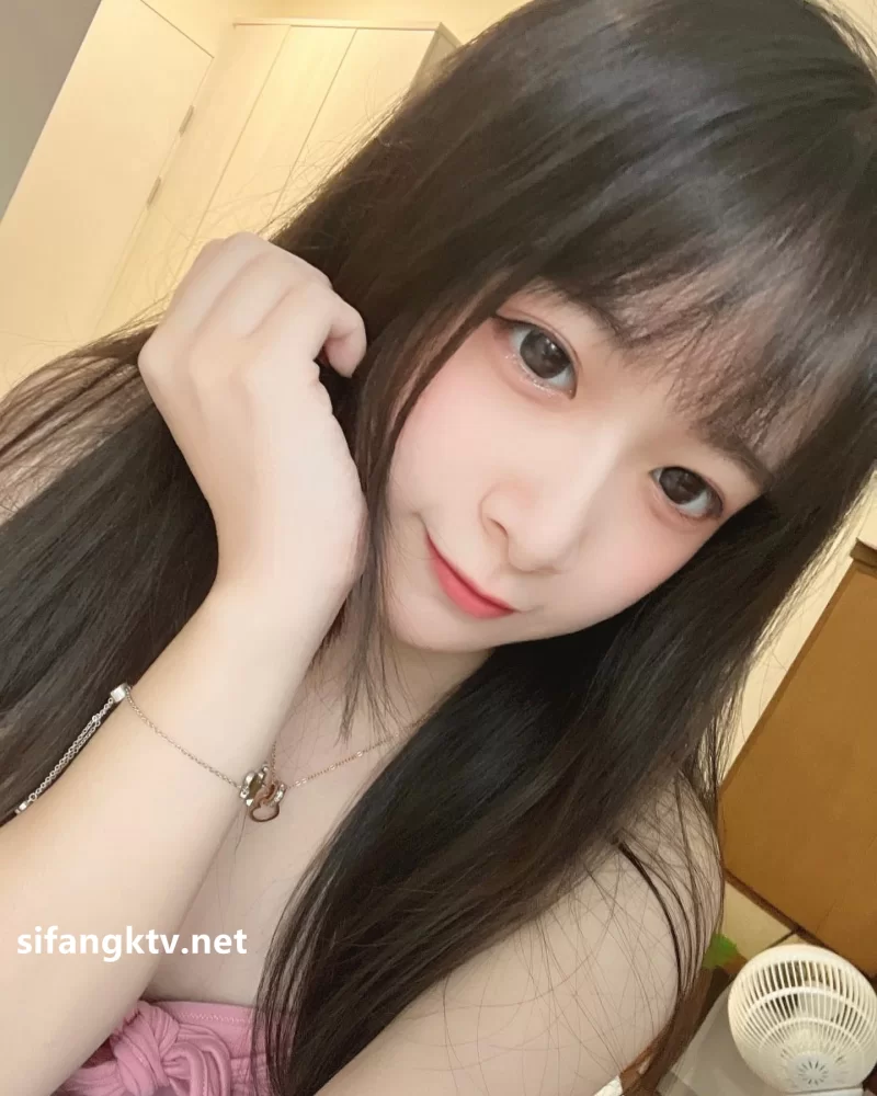 福利姬 甜妹[小妮娜lolixninax]合集【147V737p+8g】