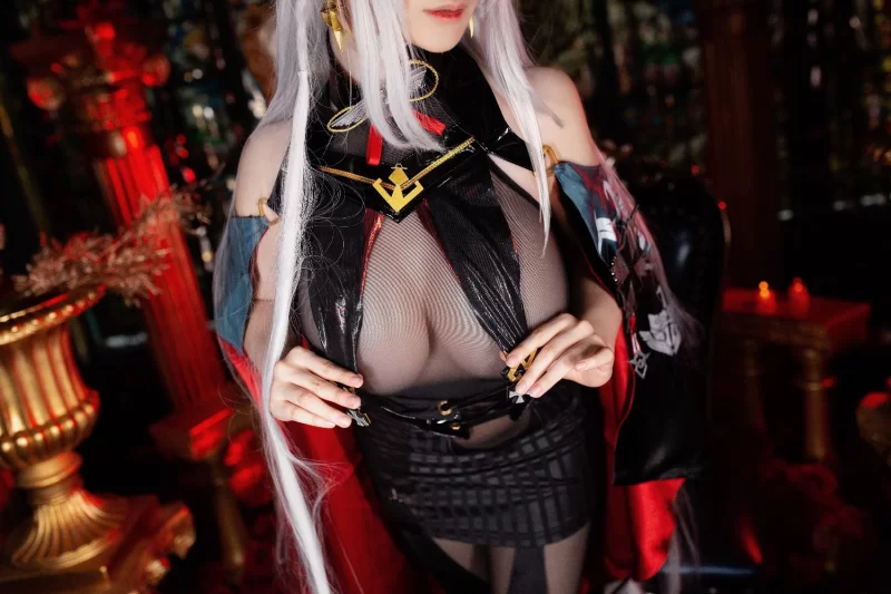 日韩coser Zzyuri (쮸리) - Erika【23P+201M】