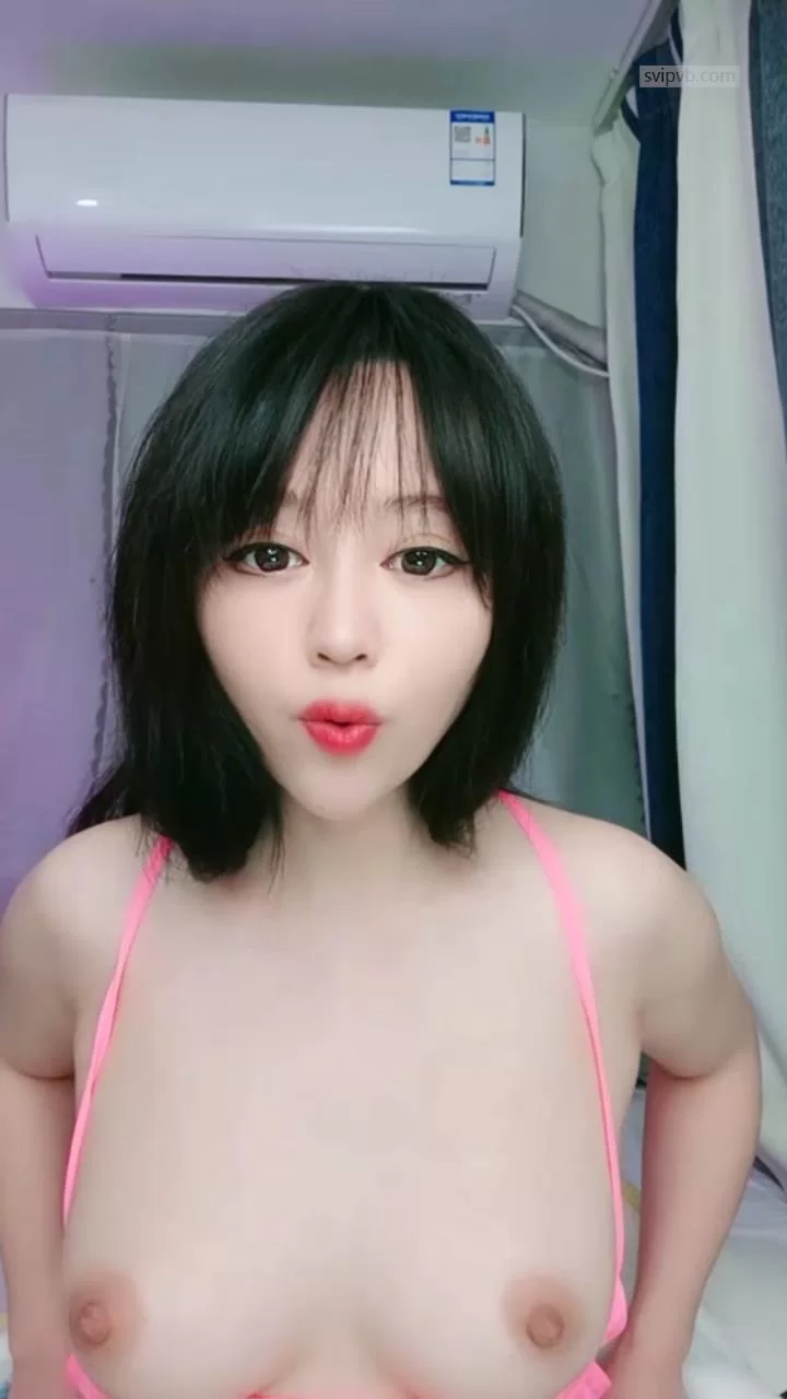 美女御姐 38G奶网红主播这对奶子我可以玩十年 肥厚白虎小美鲍 隔着【1v+2.71g】