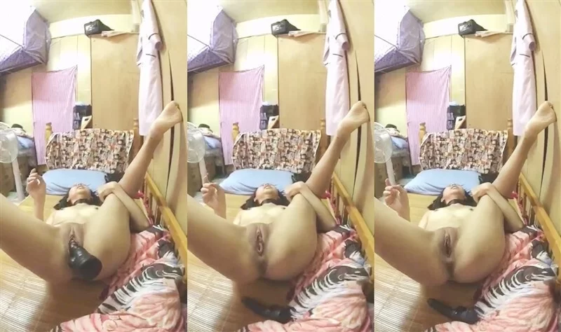 美女御姐 前台经理上班时间B里塞跳蛋各种骚情【18P+6V+695M】