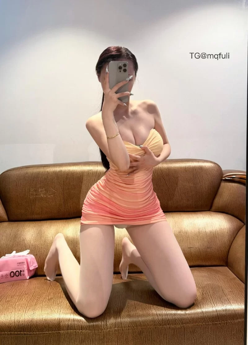 自拍 自购[秘语空间]抖音反差阿拉蕾yyyy合集【712P335V+1.7G】