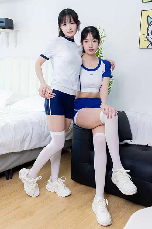 美腿/足控 袜啵啵-小甜豆甜甜圈-运动鞋、厚白丝大腿袜裸足【177p1v+1.9g】