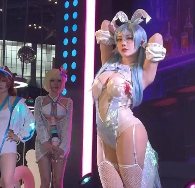 Cosplay BW事件韩国炸鸡 涨粉百万韩国COSER:야살/Yasal COS资源+实拍合集【135v2040p+1.5G】