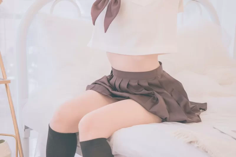 日韩coser Messie Huang Birthday Seifuku [20P-62MB]【20P+62M】