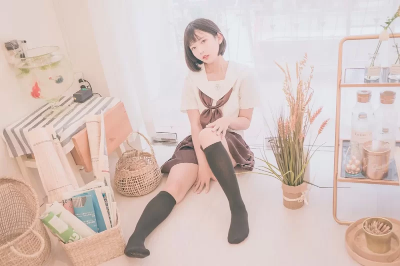 日韩coser Messie Huang Birthday Seifuku [20P-62MB]【20P+62M】