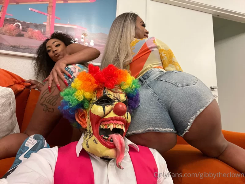 各种玩法 [补档]GibbyTheClown：成人片场的疯批小丑，BBW的天堂使者【300V，1000P+60G】