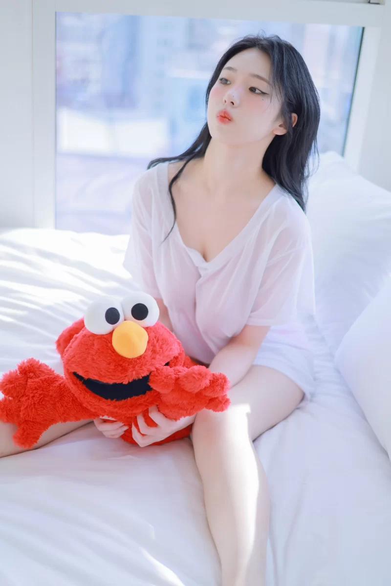 日韩模特 韩国天然巨乳嫩模[YeonWoo]Naked成为网剧女主后首套露点【215p10v+3.31g】
