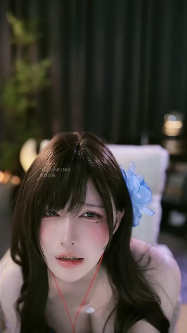 ASMR 雨教皇 网吧避雨【1v+248m】