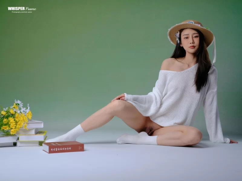 高颜值美女 [高阶国模摄影师W.F低语者]摄影高颜值美女三高大尺度2025年3月-7月合集【2321p+22g】