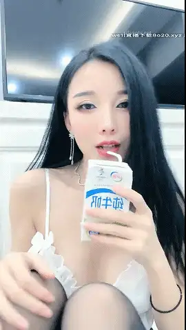 国产主播 户外极品颜值主播[奔波儿霸]公共场所跳蛋自慰，脱衣【143v+69G】