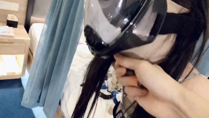 SM [窒物者]极致肉体伤害，超长时间电击+失禁+绝闷完美虐【1v+1.28G】