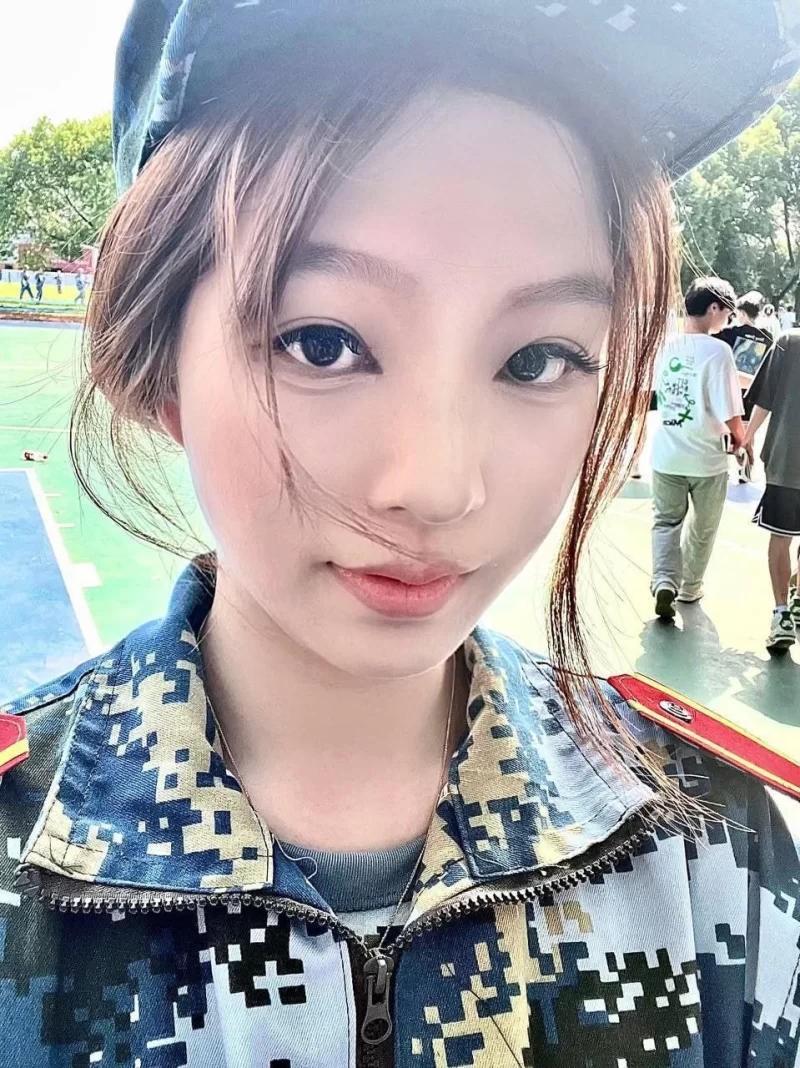女大学生 开学7天就拿下 超极品白虎大一妹子傻白甜一个十有八九是处【1v+37M】