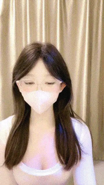 美女御姐 出道即巅峰，新人校花下海，高冷眼镜反差婊[蓝川诗诗【2+3658MB】
