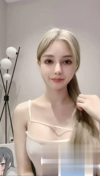 美女御姐 超极品尤物女神 香奈奈 天使面容魔鬼身材,顶级绿播下海【16v+9.89g】